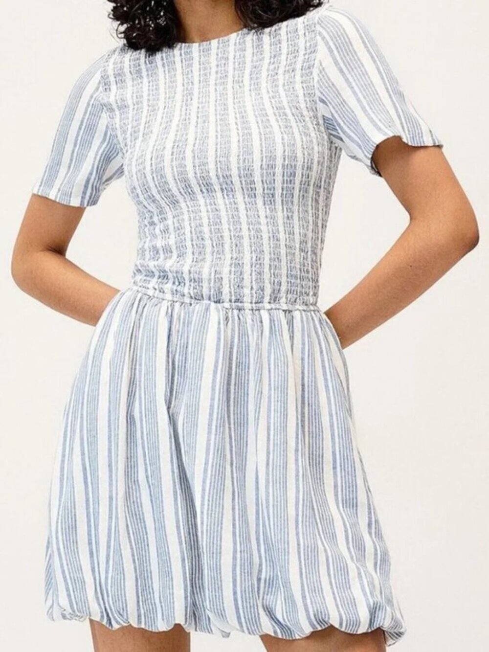 Only Linen-blend smocked balloon dress - Picture 1 of 3